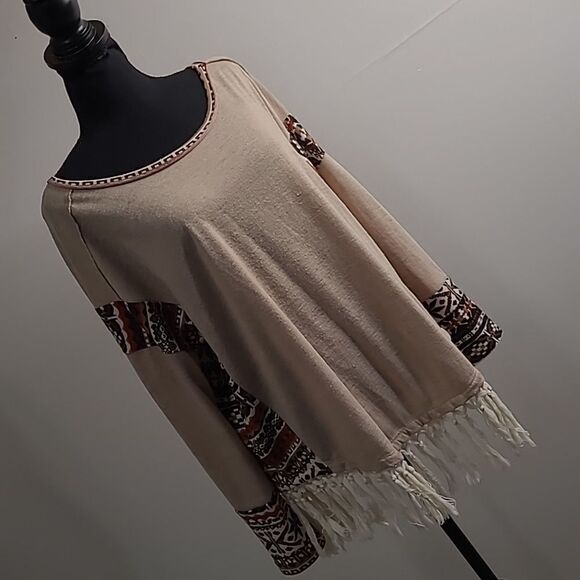 entro sz S fringed southwestern motif pullover top - Picture 1 of 9